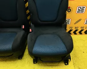 СИДЕНИЕ ПАРА Nissan