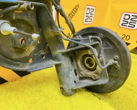 Задняя балка Nissan