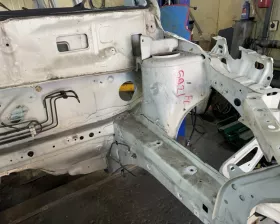 Лонжерон Nissan