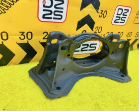Задняя балка TOYOTA