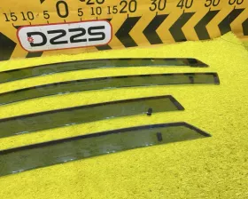 Ветровик на дверь Mazda