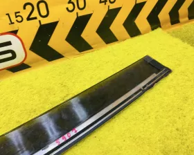 Ветровик на дверь Toyota