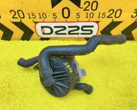 Помпа Mercedes-Benz