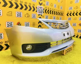 Бампер Toyota