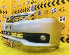 Бампер Toyota