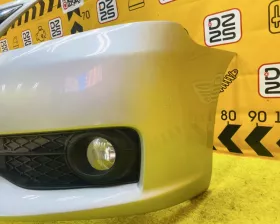 Бампер Toyota