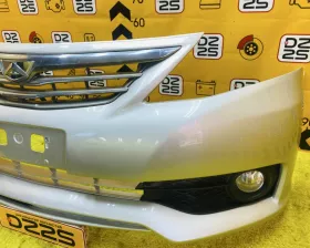 Бампер Toyota