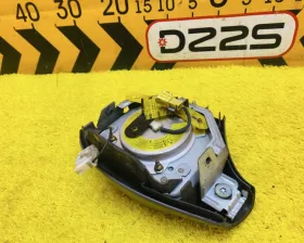 Подушка безопасности водителя Toyota