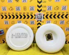 Колпак запасного колеса Suzuki