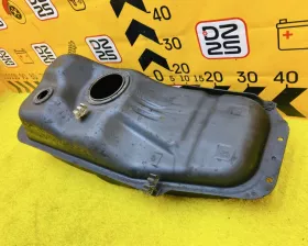Топливный бак Toyota