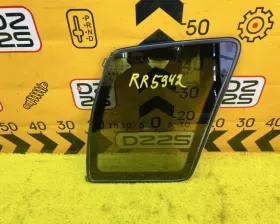 Стекло собачника Suzuki