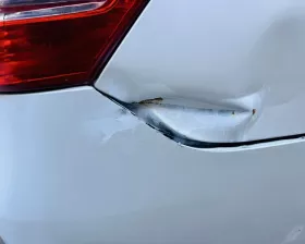 Бампер Toyota