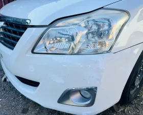 Фара Toyota