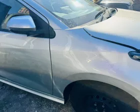 Крыло Toyota