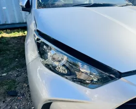 Фара Toyota