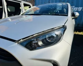 Фара Toyota