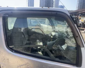 Стекло двери Toyota