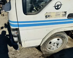 Дверь боковая Isuzu