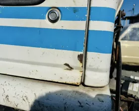 Дверь боковая Isuzu