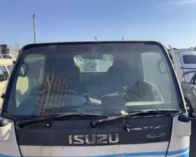 Лобовое стекло Isuzu