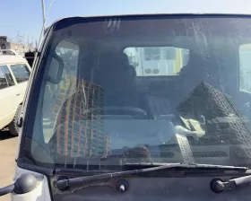 Лобовое стекло Isuzu