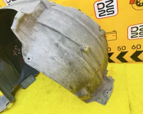 Подкрылок Toyota