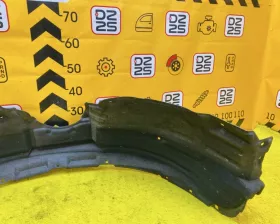 Подкрылок Toyota