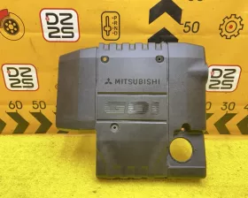 Пластиковая крышка на двс MITSUBISHI