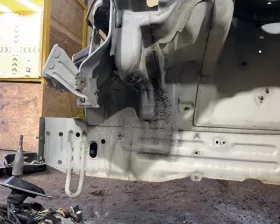 Лонжерон MITSUBISHI