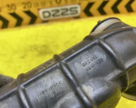 Патрубок воздушного фильтра SUZUKI