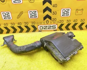Корпус воздушного фильтра SUZUKI