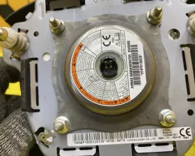 Подушка безопасности водителя SUZUKI