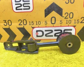 Подушка двигателя SUZUKI