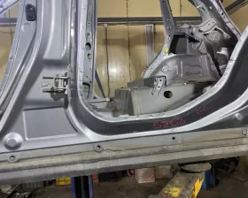 Порог кузова SUZUKI