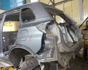 Крыло заднее SUZUKI