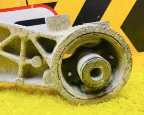 Подушка редуктора SUZUKI