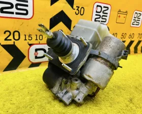Главный тормозной цилиндр Toyota