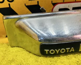 Накладка на дверь багажника Toyota