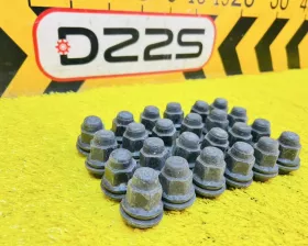 Гайка на колесо Toyota