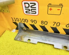 Накладка на порог Toyota