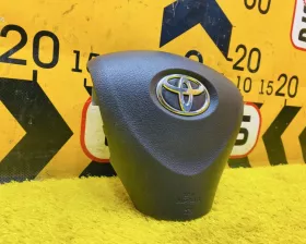 Подушка безопасности водителя Toyota