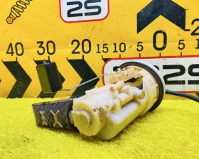 Топливный насос Toyota