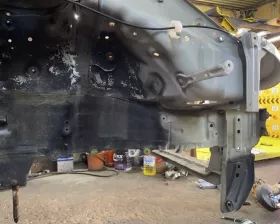 Лонжерон TOYOTA