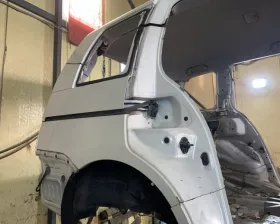 Крыло заднее Toyota