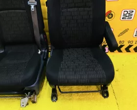 СИДЕНИЕ ПАРА Toyota