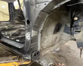 Лонжерон TOYOTA