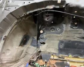 Лонжерон TOYOTA