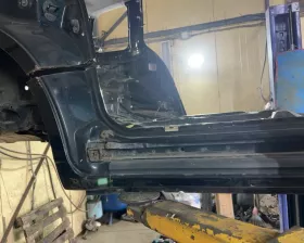 Порог кузова Toyota