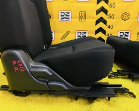 Сидение TOYOTA