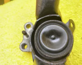 Подушка двигателя Toyota